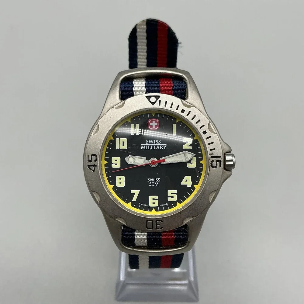 Swiss Military Mens Watch 38mm Black Dial Silver Tone 092.1097 New Battery
